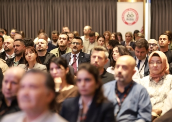 Geleceğin İnsan Kaynakları Zirvesi Yoğun Katılım İle Gerçekleşti